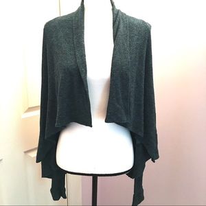 Waterfall light wrap shrug cardigan green